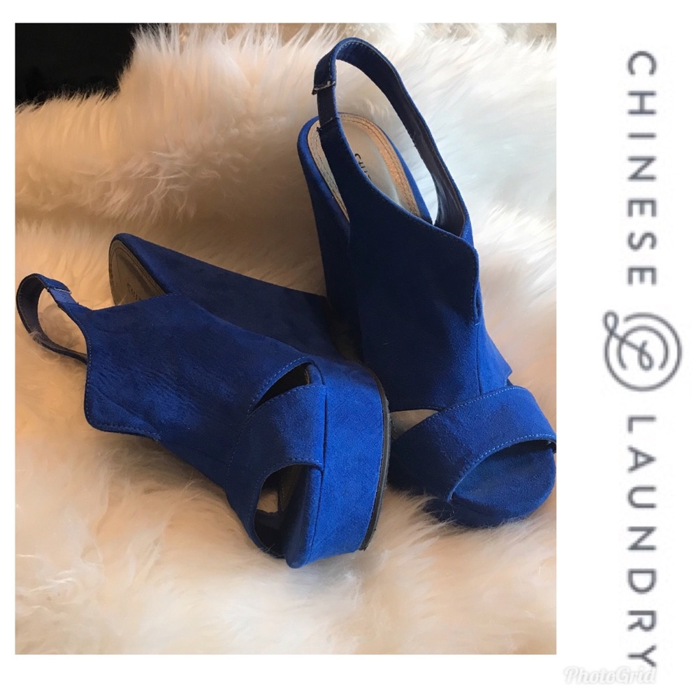 COPY - Beautiful Chinese Laundry Royal Blue suede…
